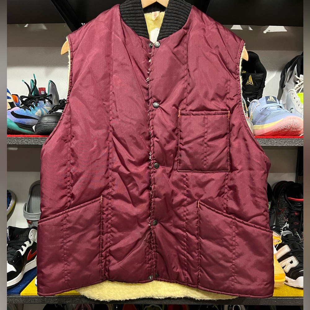 Vintage Men's Burgundy Quilted Vest Size Large